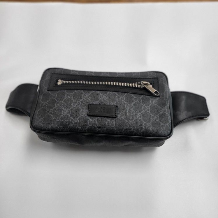 Gucci GG Supreme Belt Bag With Box And Dust Bag