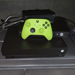 Xbox One X 