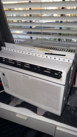 Toshiba  air conditioner 6,000 BTU