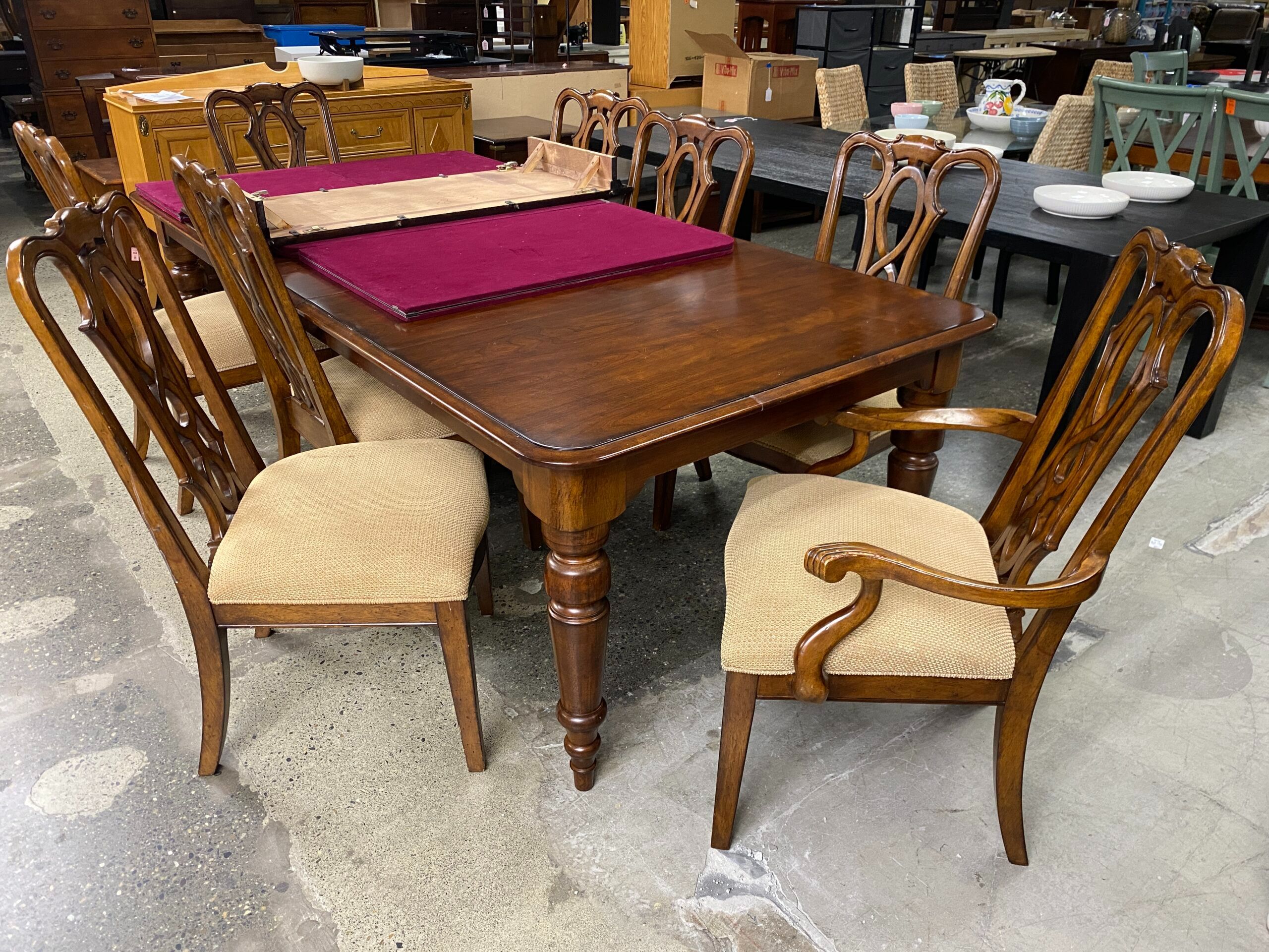 BERNHARDT FURNITURE Dark Brown Wood Dining Table w/ 2 Leaves & 8 Decorative Wood Back Dining Chairs (Set of 9)