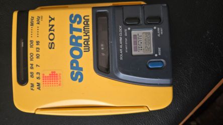 Vintage 1988 Sony Sports Walkman WM AF58