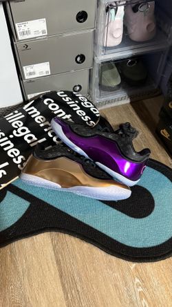 LEBRON 23 CHOSEN ONE SIZE 10.5