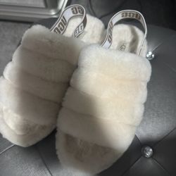 UGG Wmns Fluff Yeah Slide