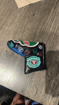 Limited edition putter cover