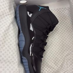 Gammas Size 7 Grade School 