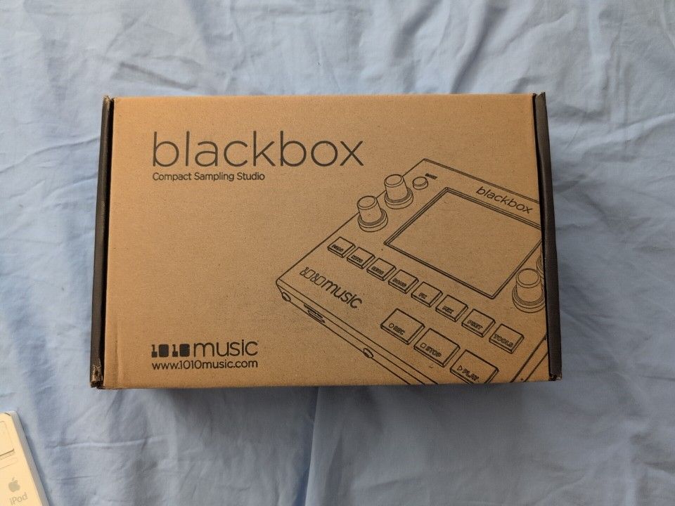 1010 Music Blackbox Compact Sampling Studio, Live Looper — Never Used