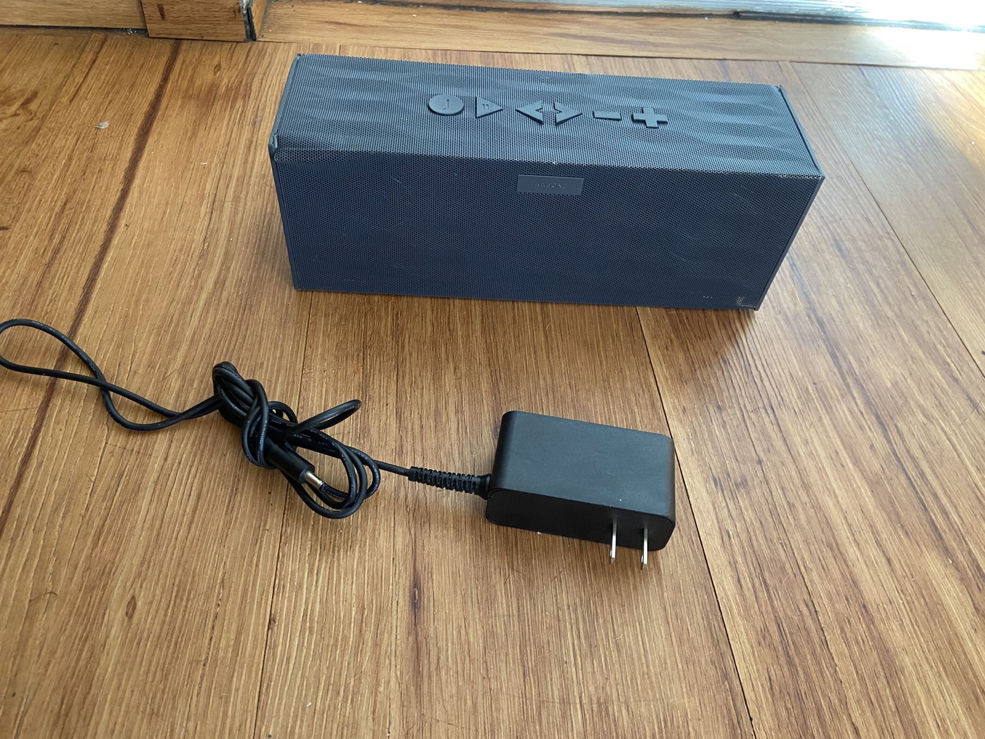 Jawbone Bluetooth Speaker 