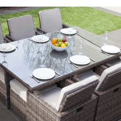 Outdoor Table Dinning Set With Cushions 