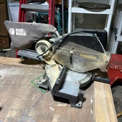 Black And Decker Miter Saw