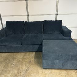 Living Spaces Blue Sectional Type Couch With Ottoman Storage Washable