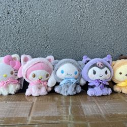 Hello Kitty And Friends Plushy Keychain