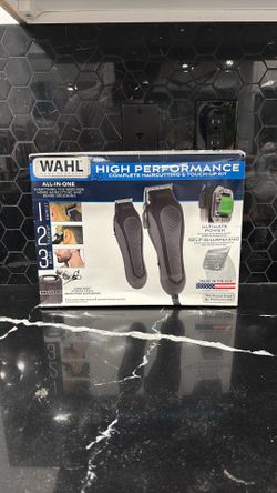 Wahl Deluxe Performance Haircutting Kit