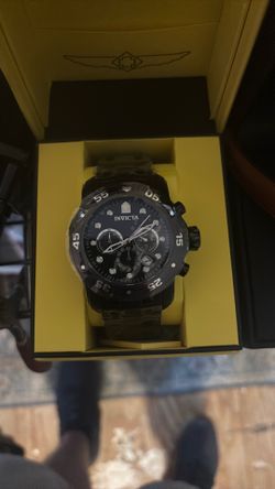 Invicta pro diver scuba
