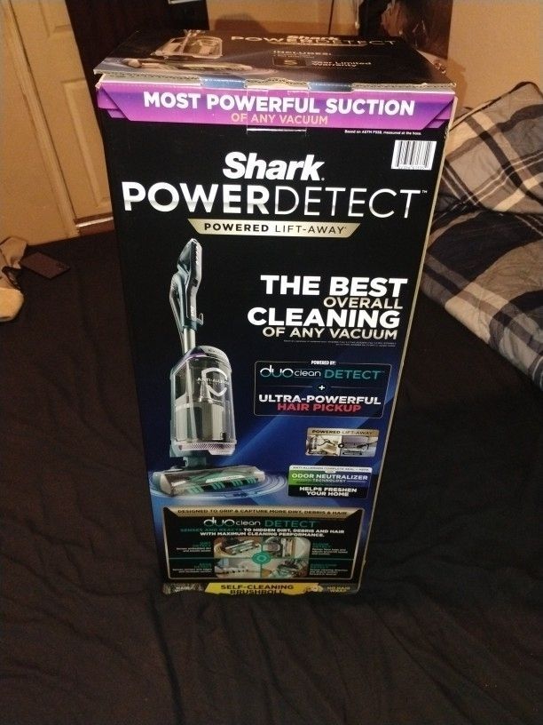 SHARK POWER DETECT VACUUM