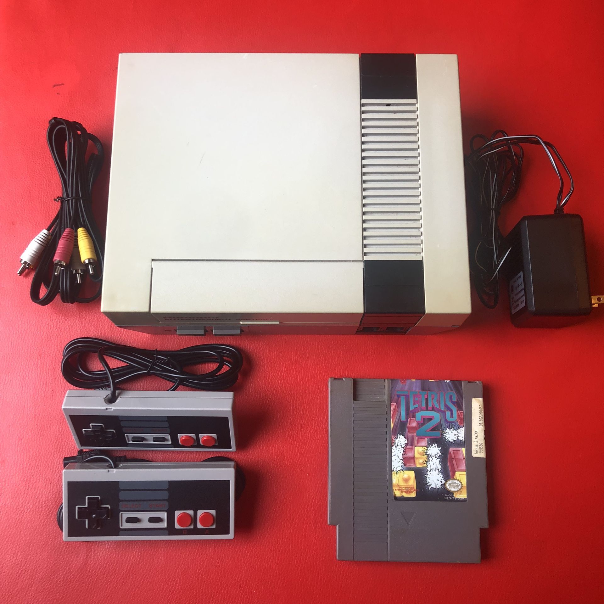 Original Nintendo NES Console w/ Tetris 2