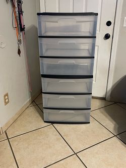 Plastic organizer