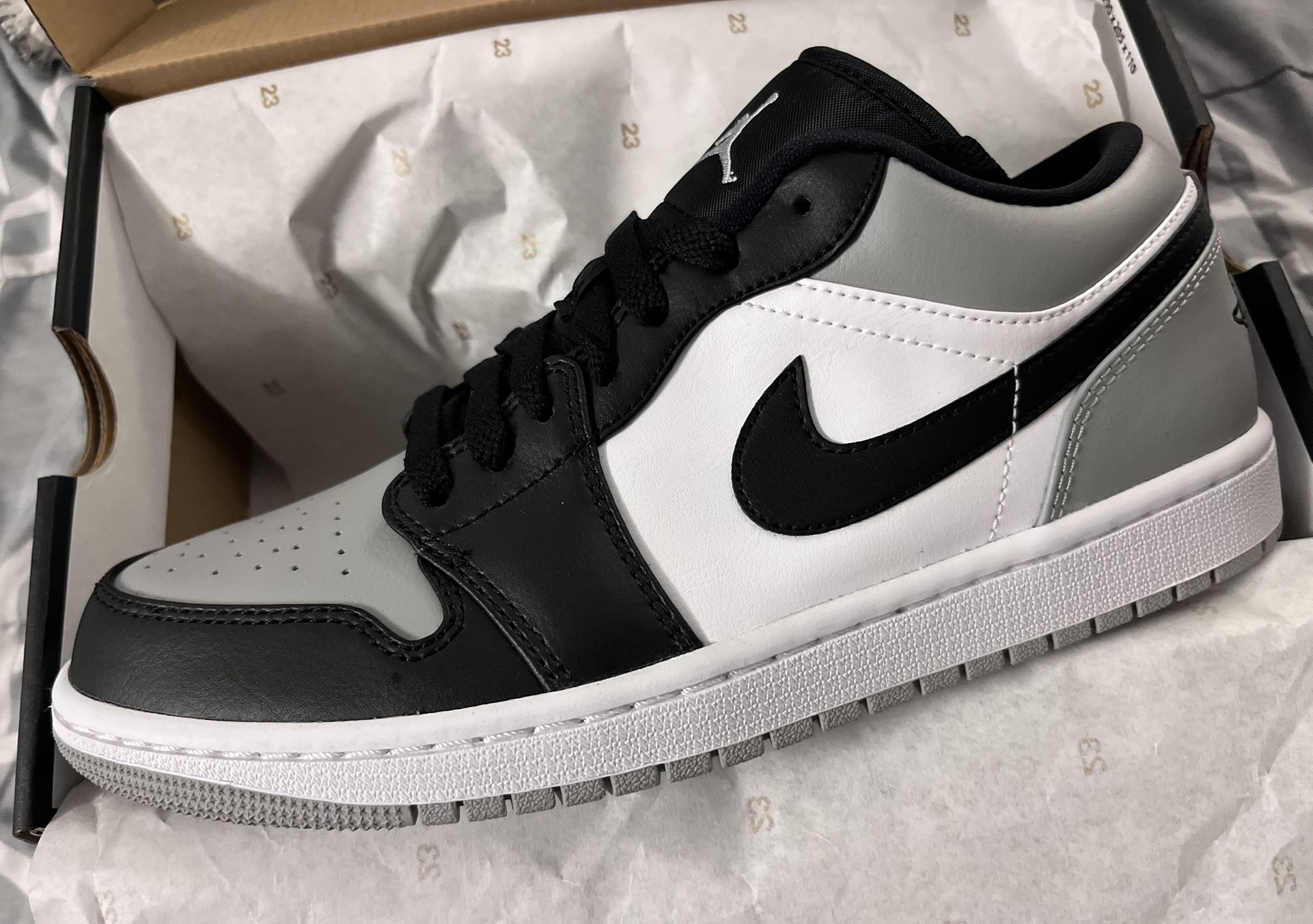Air Jordan 1 Low “Shadow Toe” Men’s Size 8.5 – Brand New / Deadstock