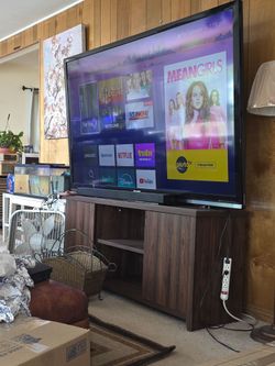 70 inch tv $250