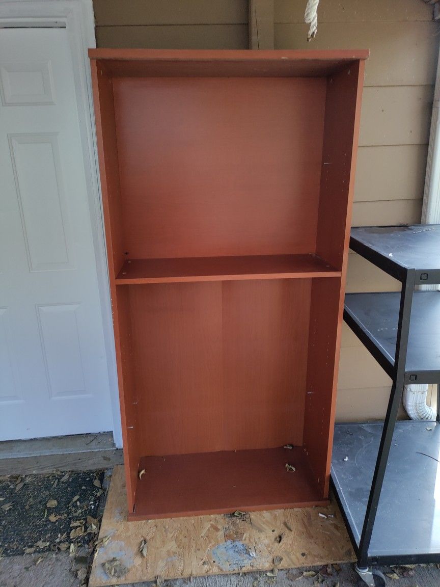 Nice Wood Shelf Unit. Comes With 4 Shelves .