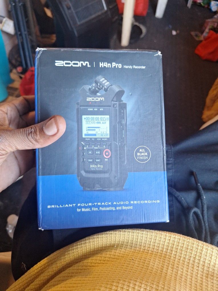 Zoom H4n Handy Recorder