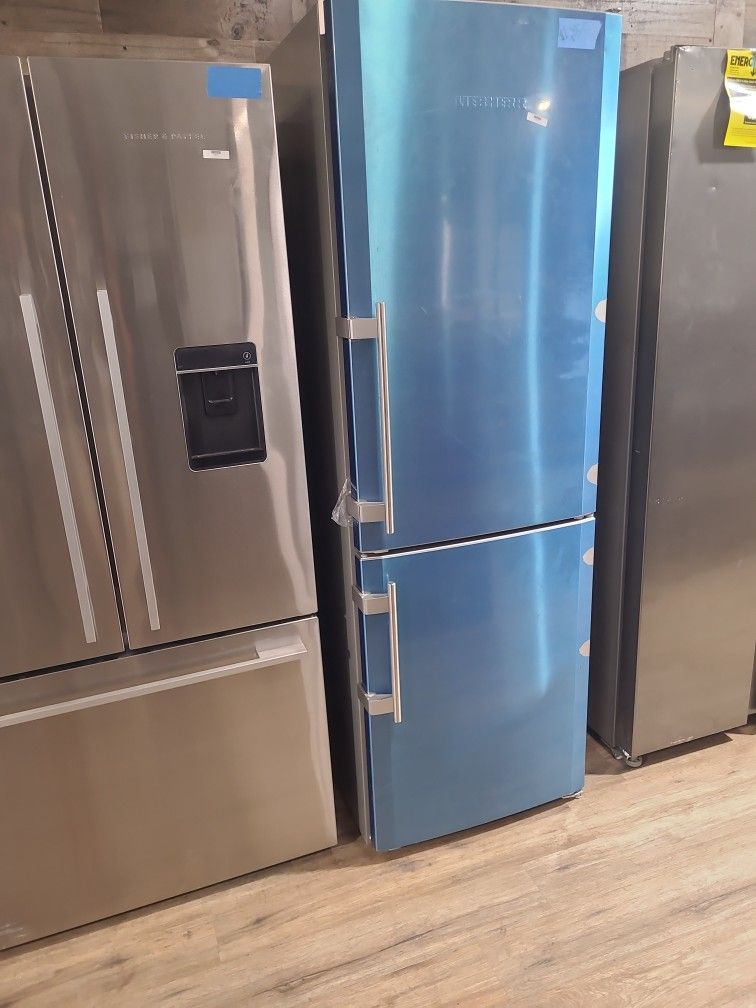 New Liebherr Refrigerator 24w 71h 26d Brand New Open Box Ready To Delivery