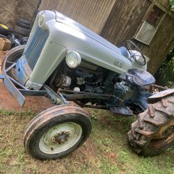 Ford Jubilee And 6 Foot Disc Harrow 
