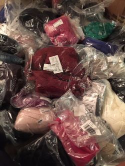 Wholesale/retail clothes for women. Affordable and negotiable prices.