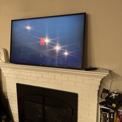 55” LG TV