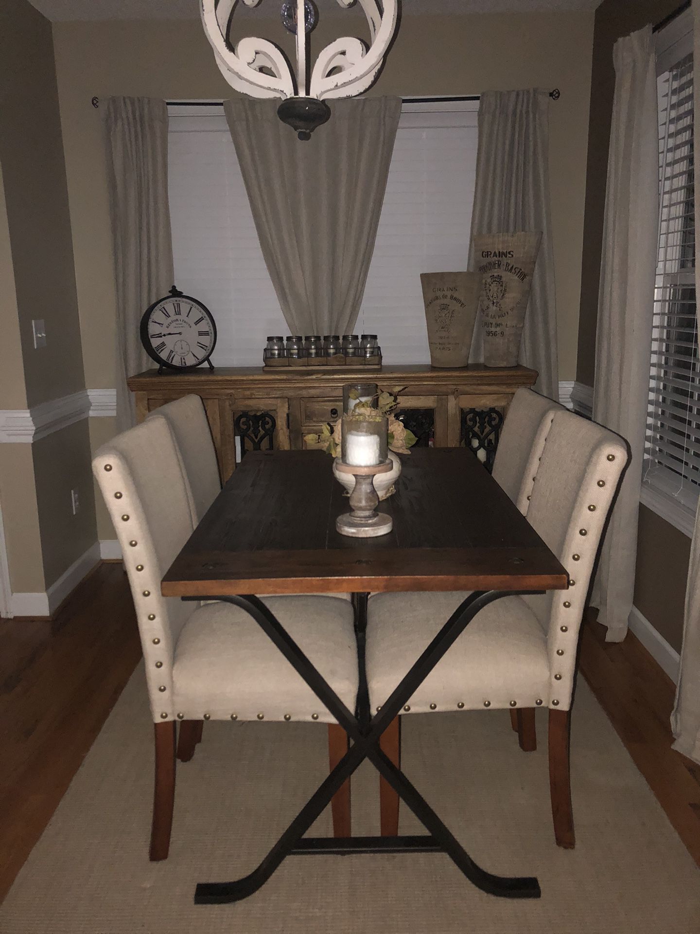 Table sold with 4 stools. Chairs are not included.