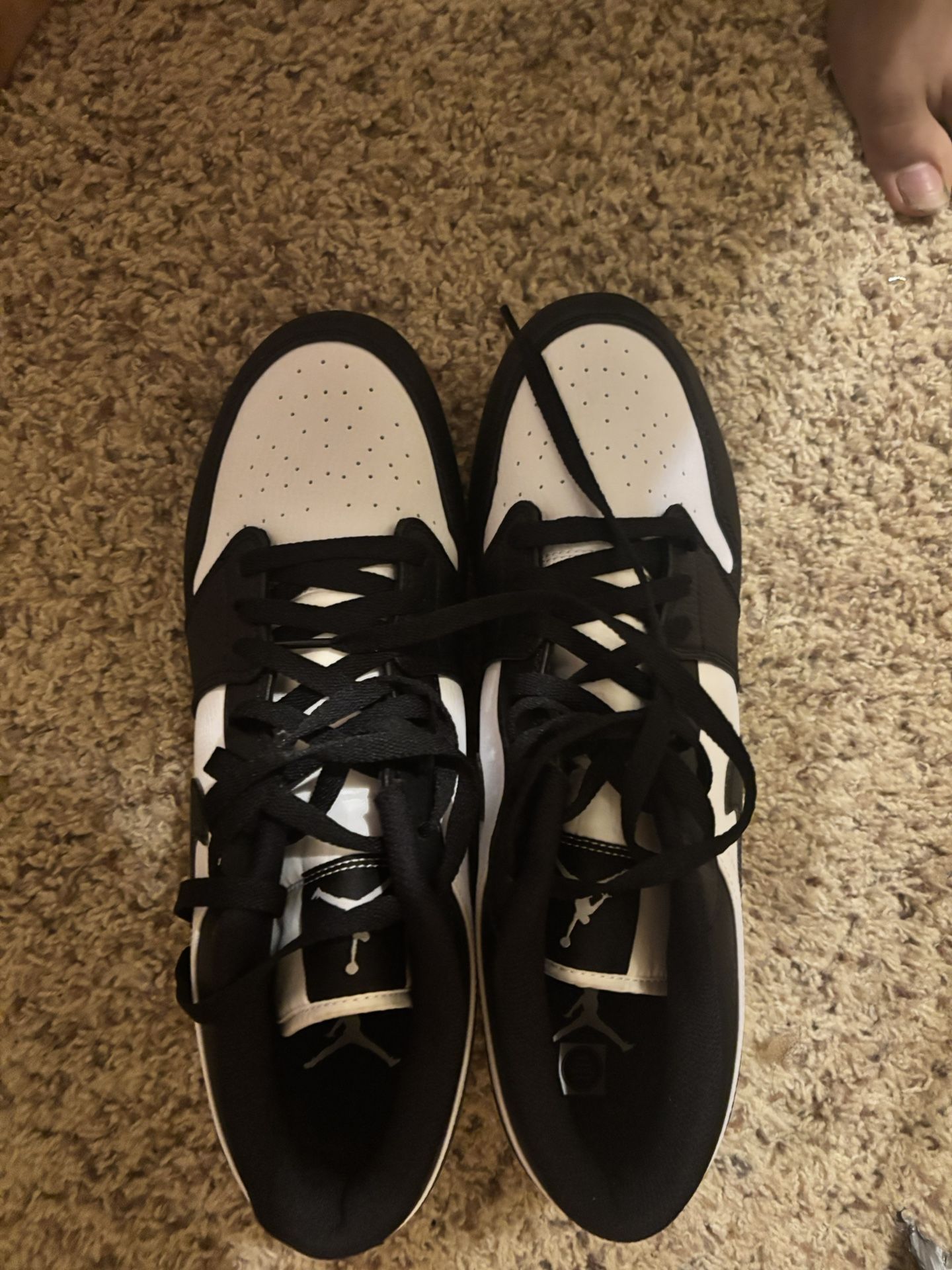 BRAND NEW football Cleats