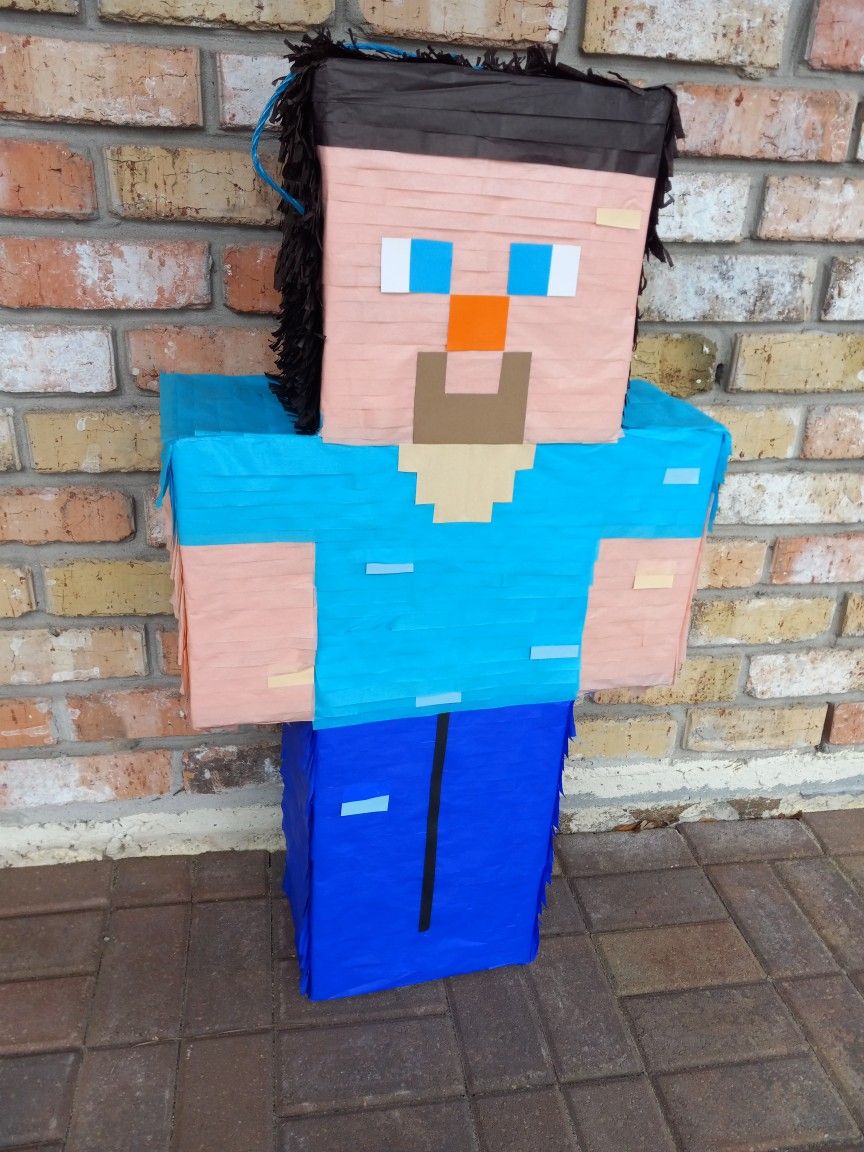 Minecraft Themed Cake BY 02-136 – Party Piñatas Houston