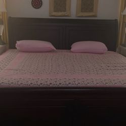 King Bed With Oversized Night Stand And Mattress 