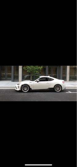 Enkei RS 05 RR 18.5x9.5 -40 for brz/frs/86