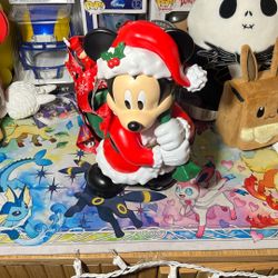 Disney Mickey Mouse Santa Sipper 