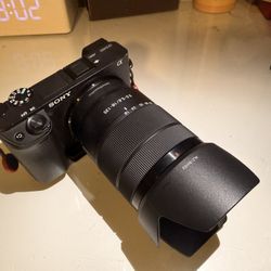 Sony A6400
