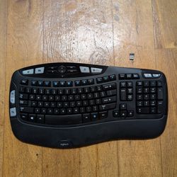 Logitech K350 Black Wave Wireless Keyboard With Dongle Ergonomic - Tested Works