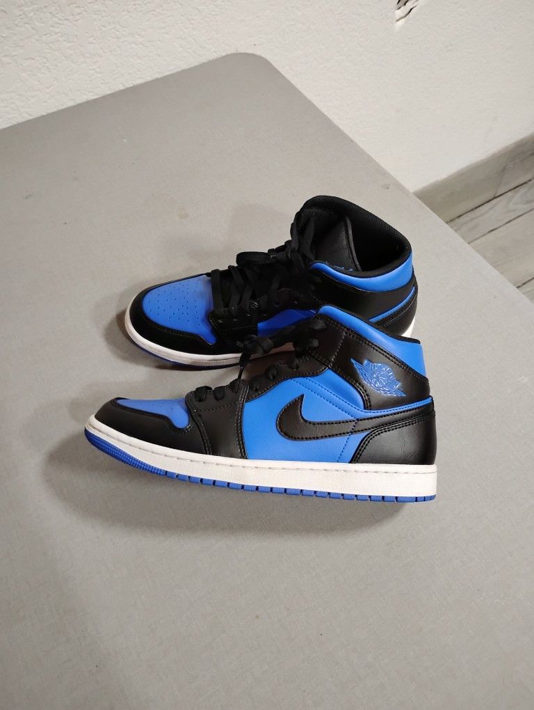 Jordan 1 Mid