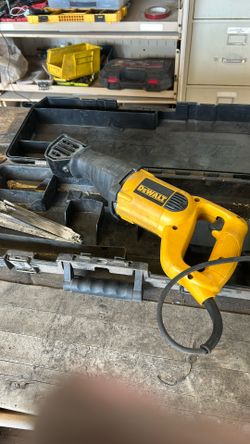De Walt Reciprocating Saw