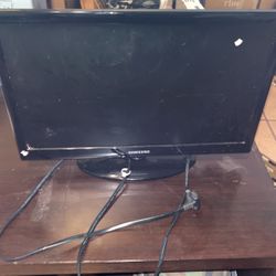 Small 17” Samsung 