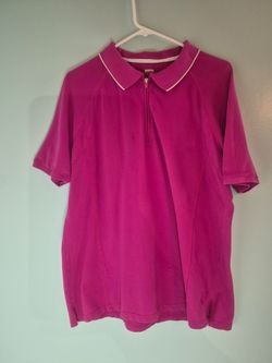 Danskin fuchsia blouse, size XXL (20). Blusa color fucsia marca danskin talla XXL (20)