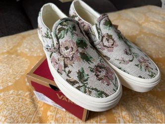 Vans women’s slip-on shoes Size 6.5