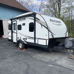 2017 Ascend A171RD Travel Trailer