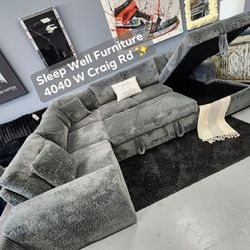 ✨️ Sectional Sofa ✨️ Furniture Queen Bedrooms, Dining Avail 