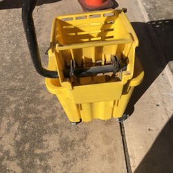 Commercial Mop Bucket