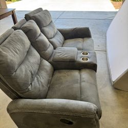 Recliner Love Seat