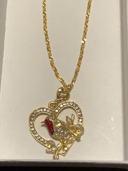 Women’s 14 kt gold plated diamond rhinestone cardinal heart necklace no refunds