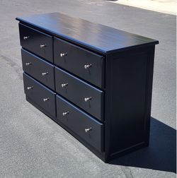 Furniture Dresser 6 Drawer* FREE LOCAL DELIVERY