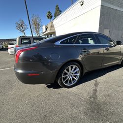 2012 Jaguar XJ