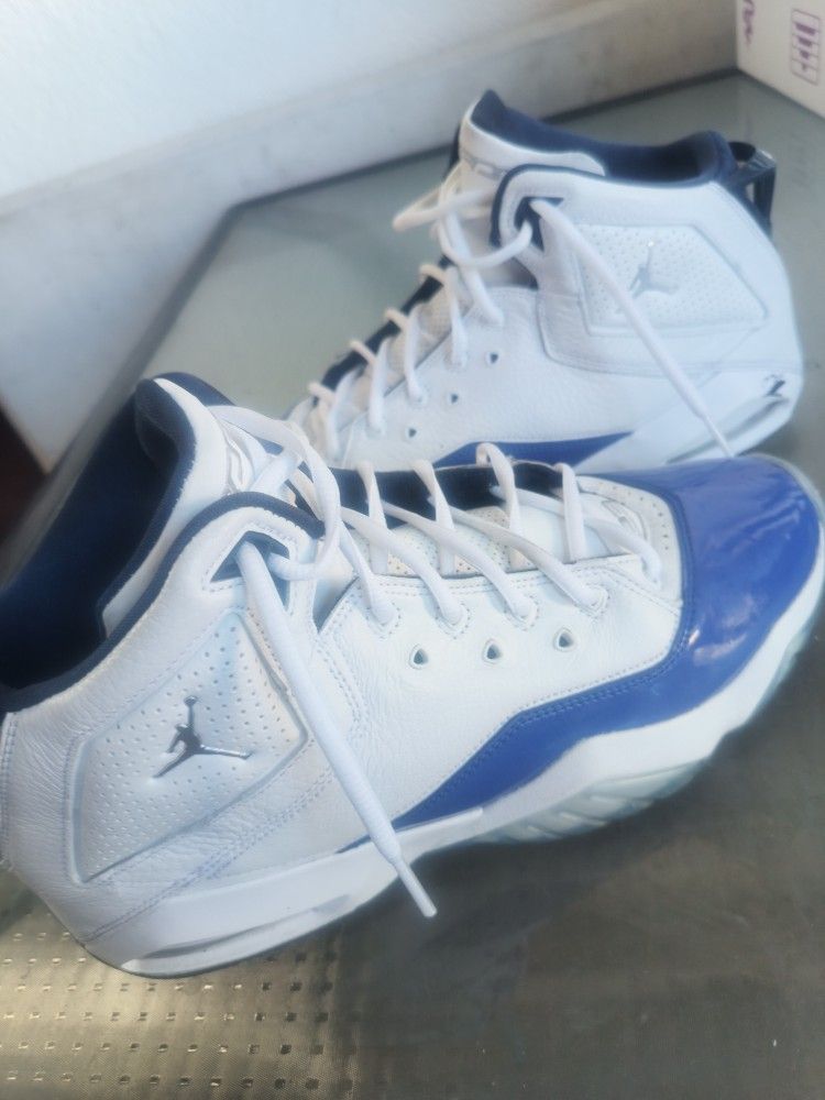 Jordans B Loyal Size 12