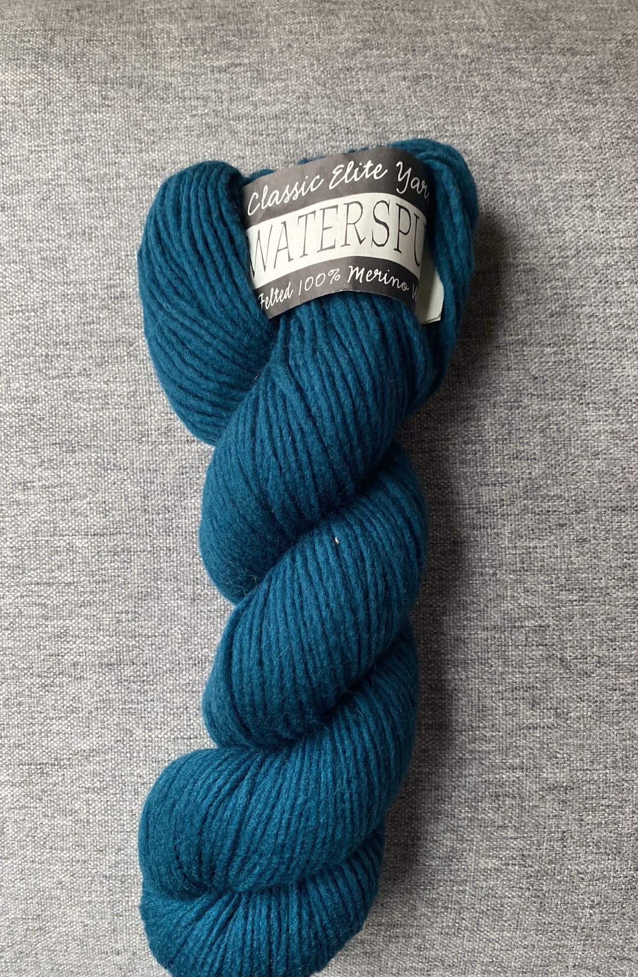 Water spun 100% Merino Wool Yarn 🧶